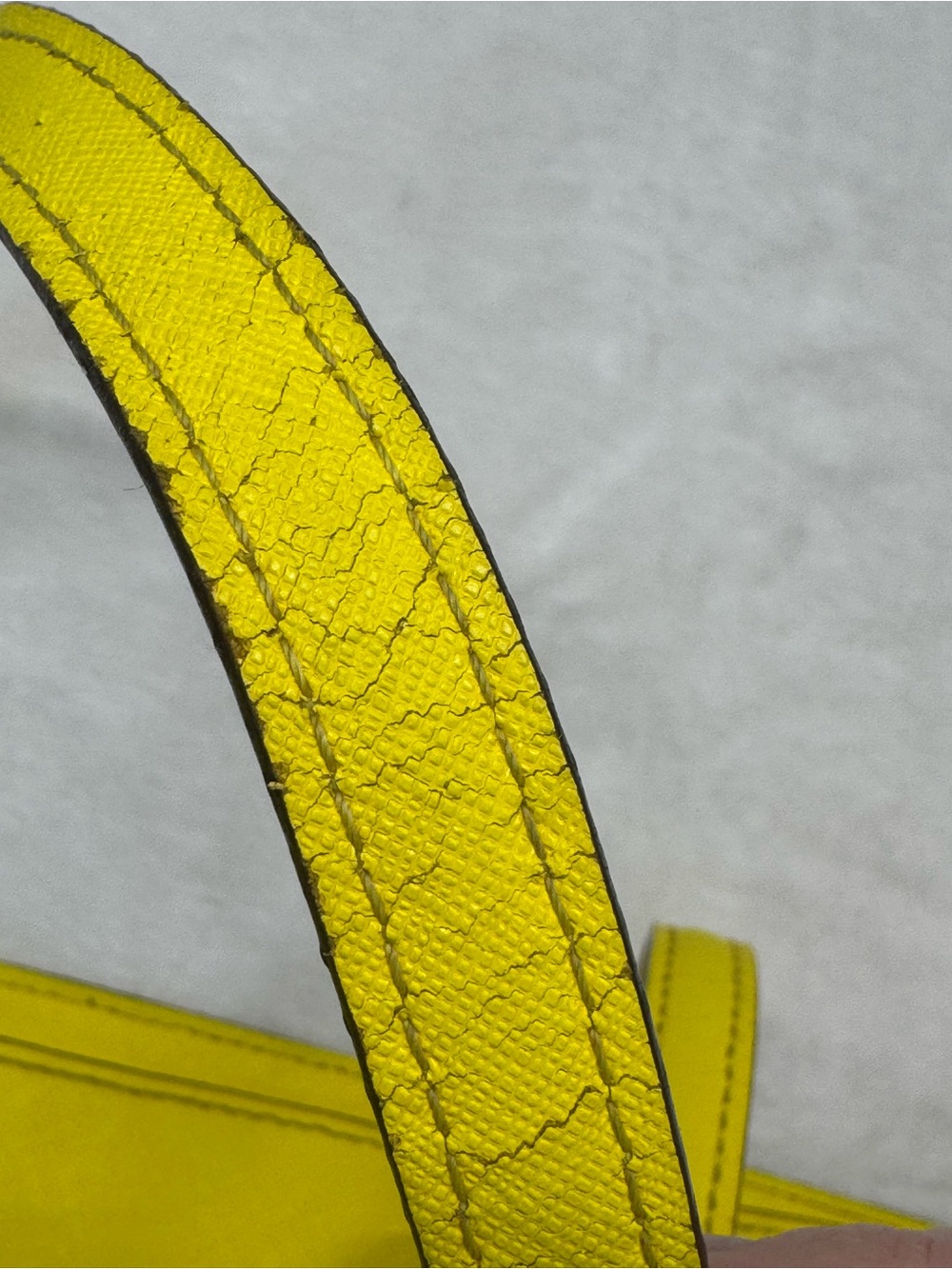 Kate Spade Yellow Large Tote Bag Zip Top Shoulder Purse Project TLC - Picture 8 of 14
